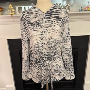 🖤 Clara Sunwoo Abstract Print Tie-Front Top — Black & White (Size S) 🖤